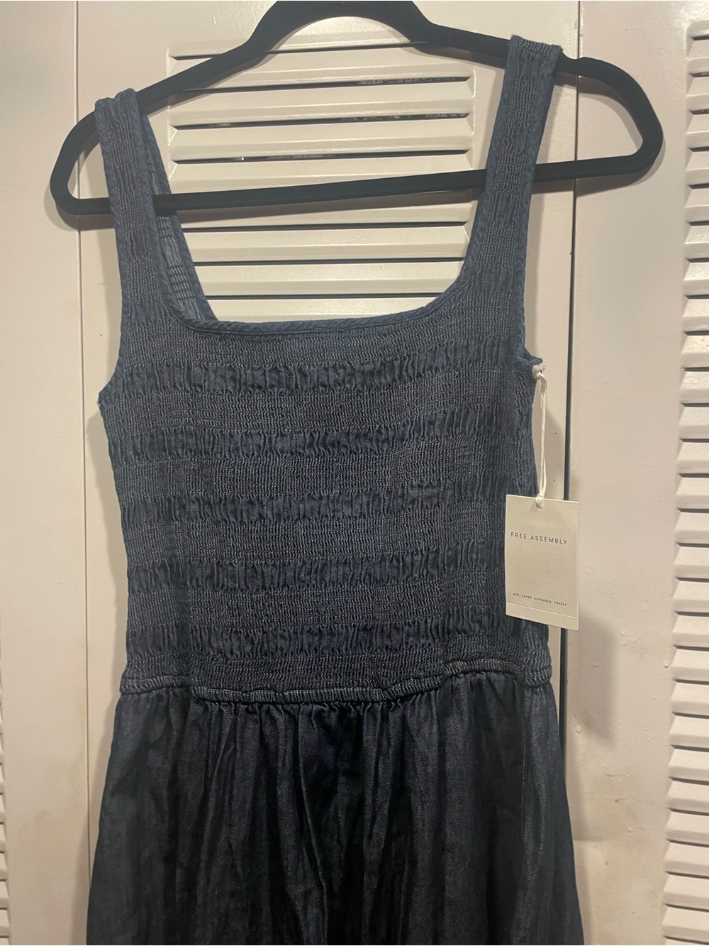 Free Assembly Dark Denim Smocked Tank Midi dress - Picture 6 of 7